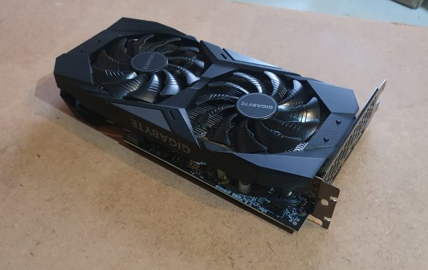 Karta graficzna Gigabyte GeForce GTX 1660 SUPER 6 GB - obrazek 3