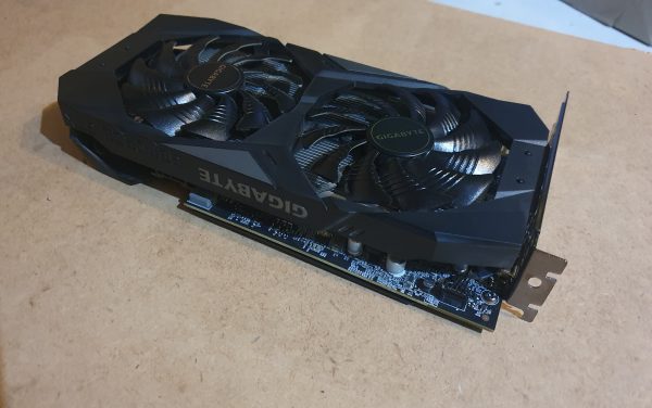 Karta graficzna Gigabyte GeForce GTX 1660 SUPER 6 GB - obrazek 3