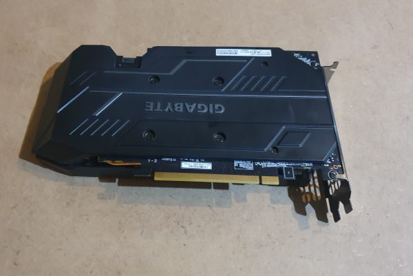 Karta graficzna Gigabyte GeForce GTX 1660 SUPER 6 GB - obrazek 4